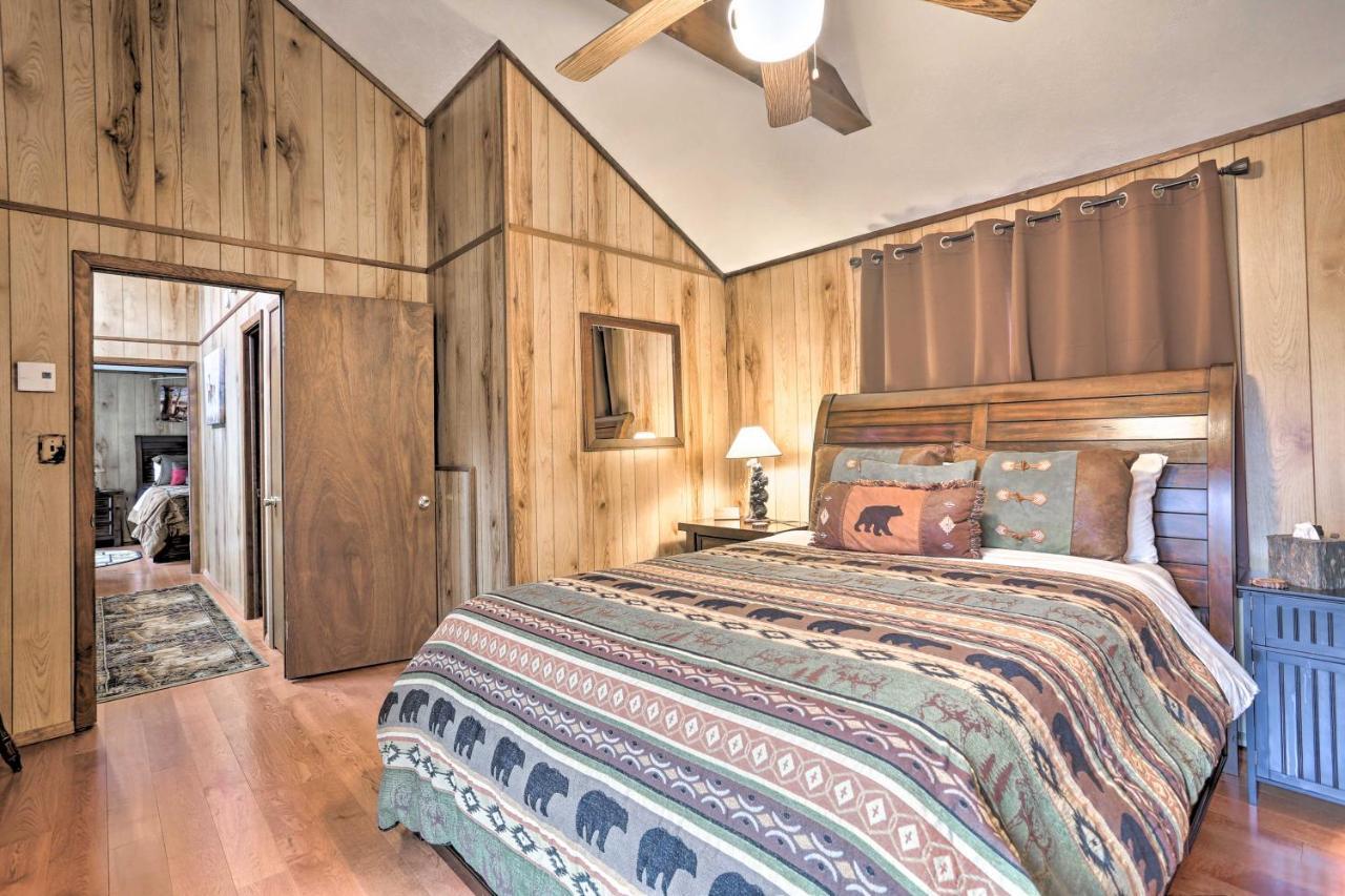 Bear Den Rustic Pocono Lake Home With Game Room! Экстерьер фото